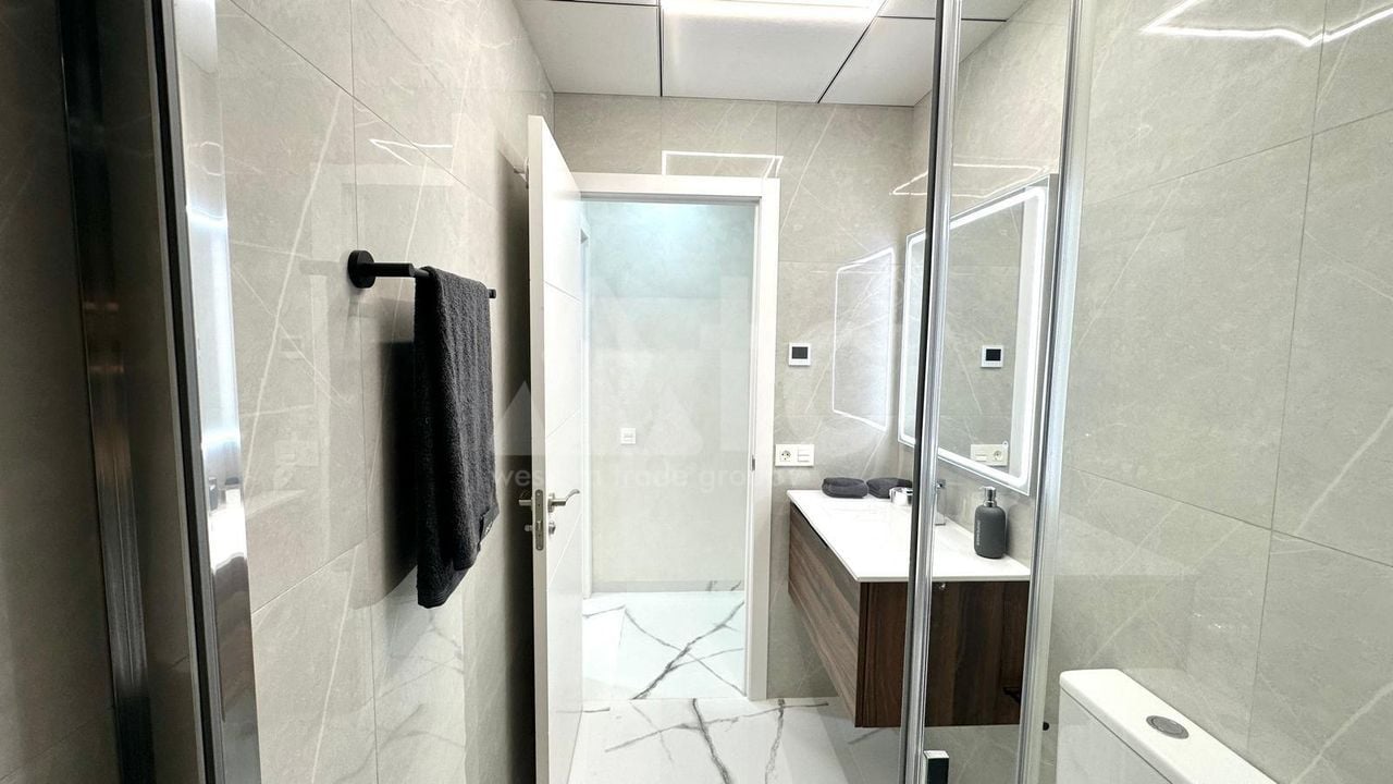 Appartement de 2 chambres à Torrevieja - CT111157 - Photo - 14