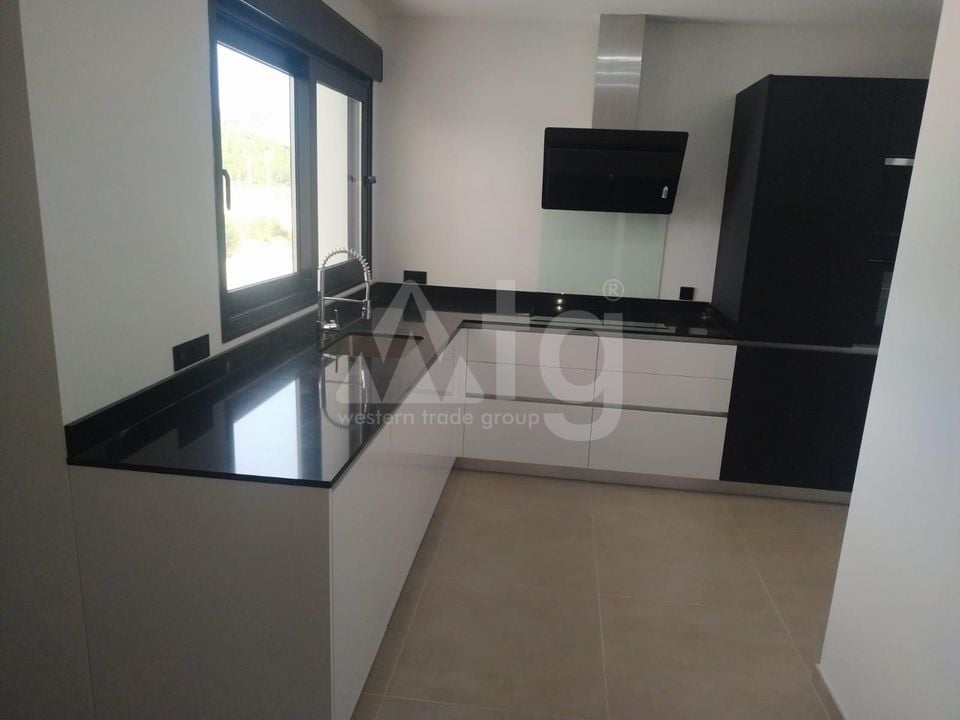 Villa de 3 habitaciones en Pinoso - BCC154034 - Foto - 6