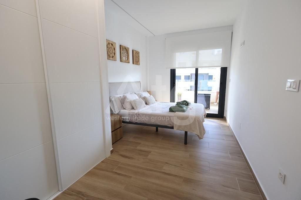 2 bedroom Apartment in Orihuela Costa - CRR112343 - Photo - 9