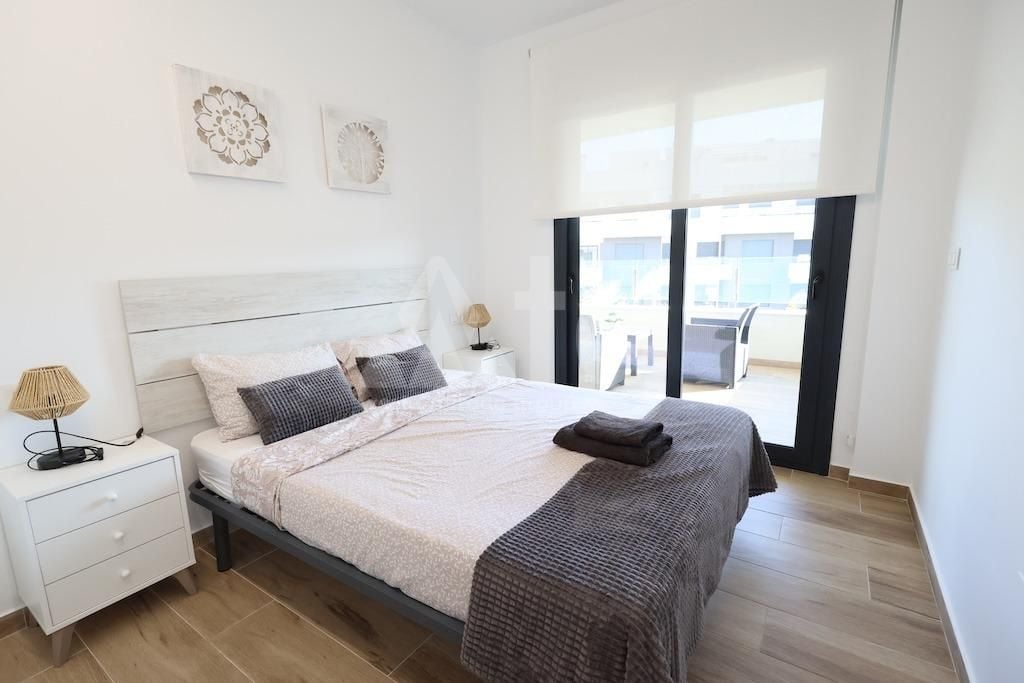2 bedroom Apartment in Orihuela Costa - CRR112343 - Photo - 11