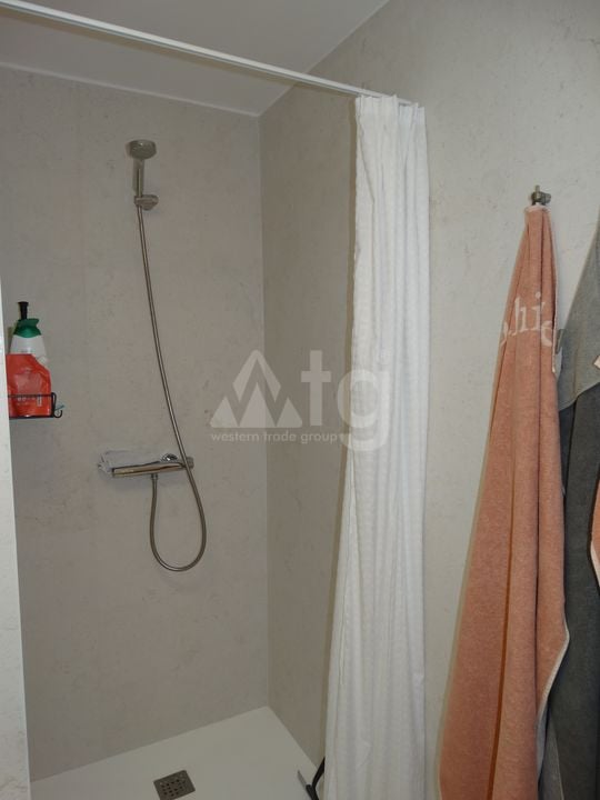 Bungalow de 3 habitaciones en Pilar de la Horadada - MG155196 - Foto - 16