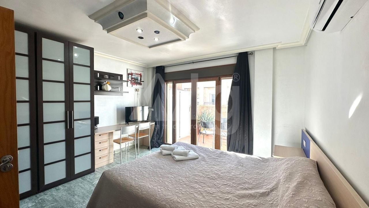 Penthouse de 4 chambres à Torrevieja - CT113314 - Photo - 15