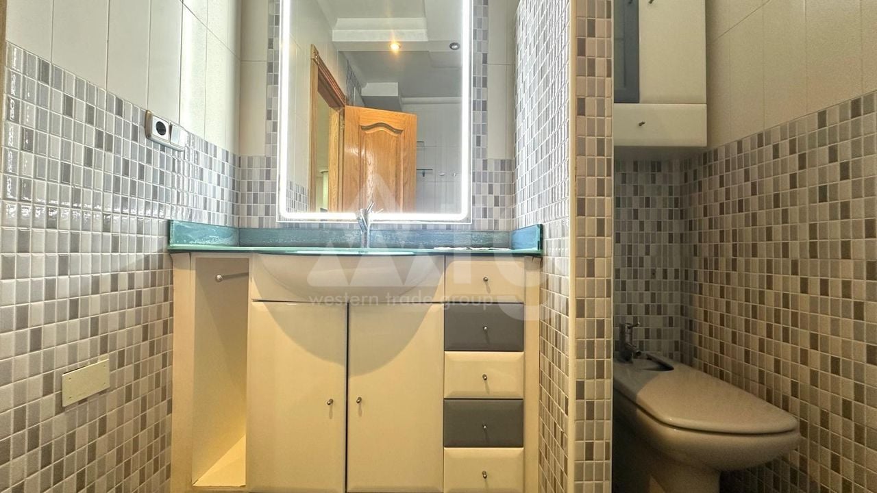 Penthouse de 4 chambres à Torrevieja - CT113314 - Photo - 38