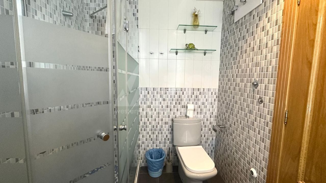 Penthouse de 4 chambres à Torrevieja - CT113314 - Photo - 40