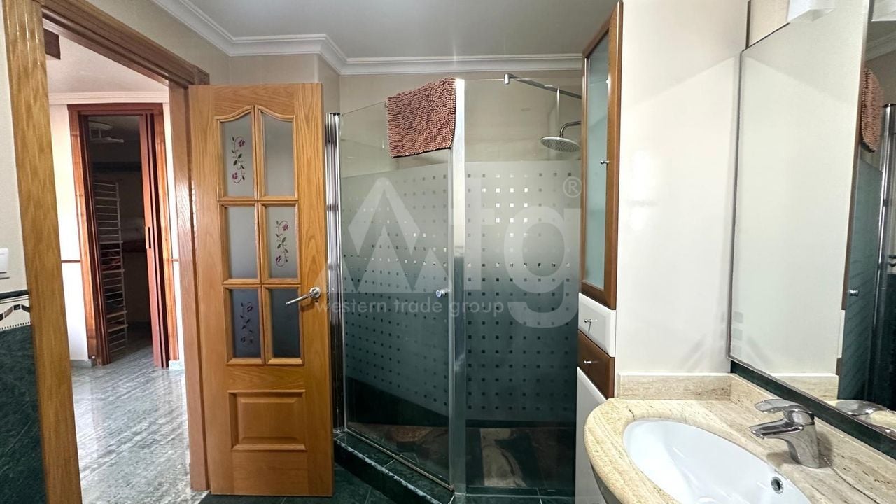 Penthouse de 4 chambres à Torrevieja - CT113314 - Photo - 26