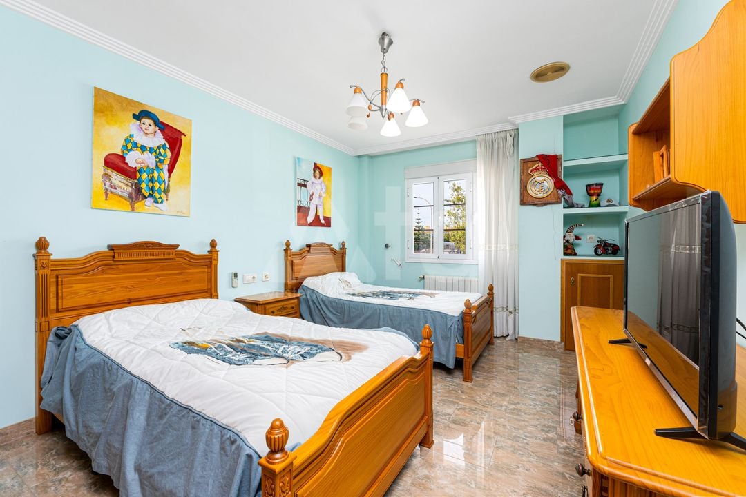 Villa de 4 chambres à Alfaz del Pi - CGN113830 - Photo - 16