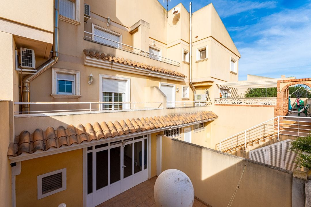 Villa de 4 chambres à Alfaz del Pi - CGN113830 - Photo - 27