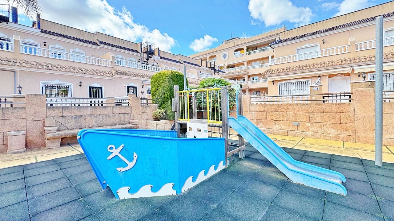 3 bedroom Townhouse in Orihuela Costa - B113975 - Photo - 37