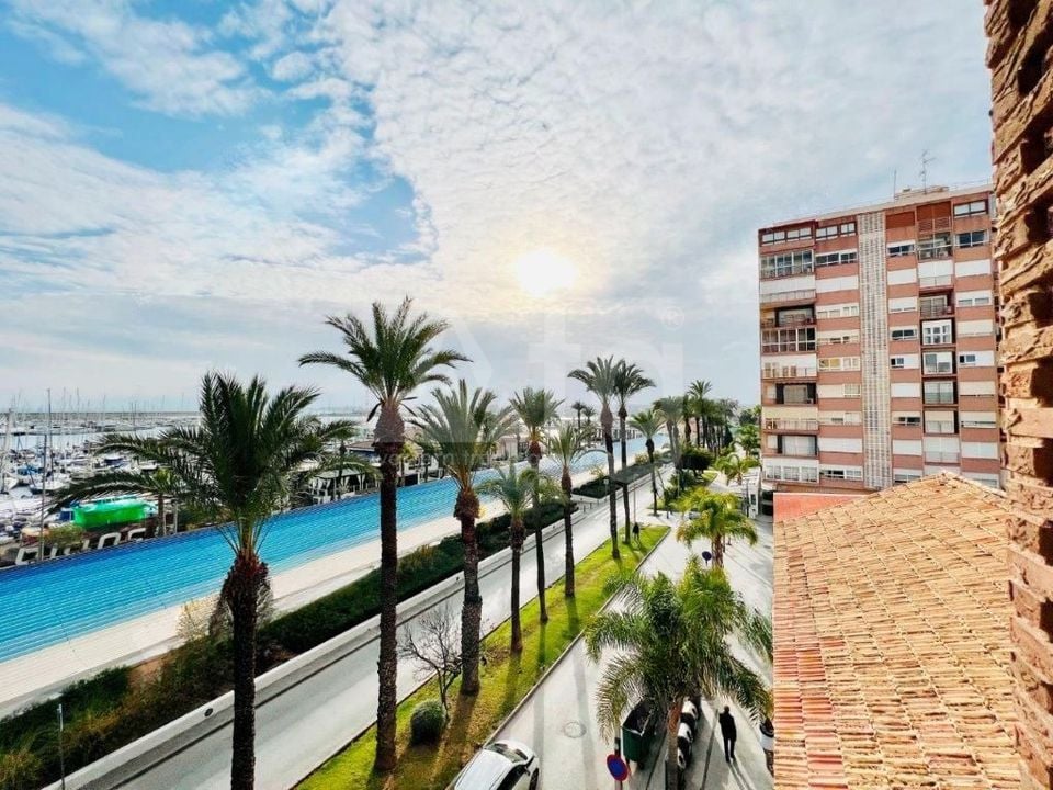 Appartement de 4 chambres à Torrevieja - DPR114570 - Photo - 1