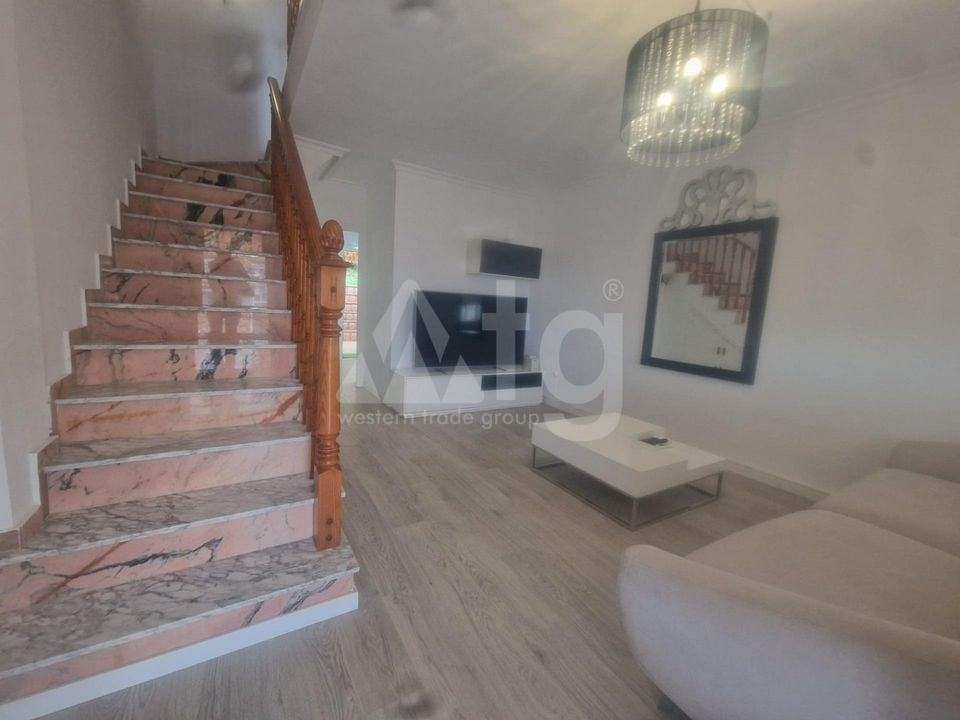 2 bedroom Bungalow in Torrevieja - VEC115177 - Photo - 17