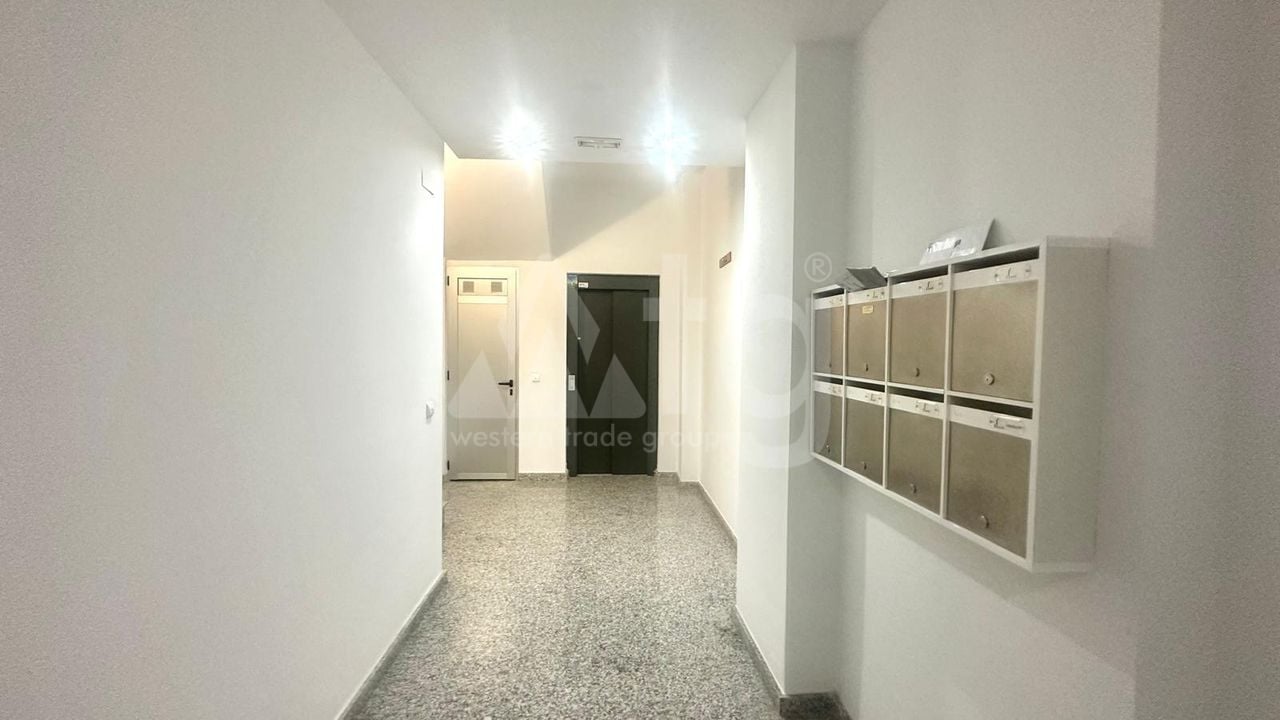 Appartement de 2 chambres à Torrevieja - CT115547 - Photo - 23