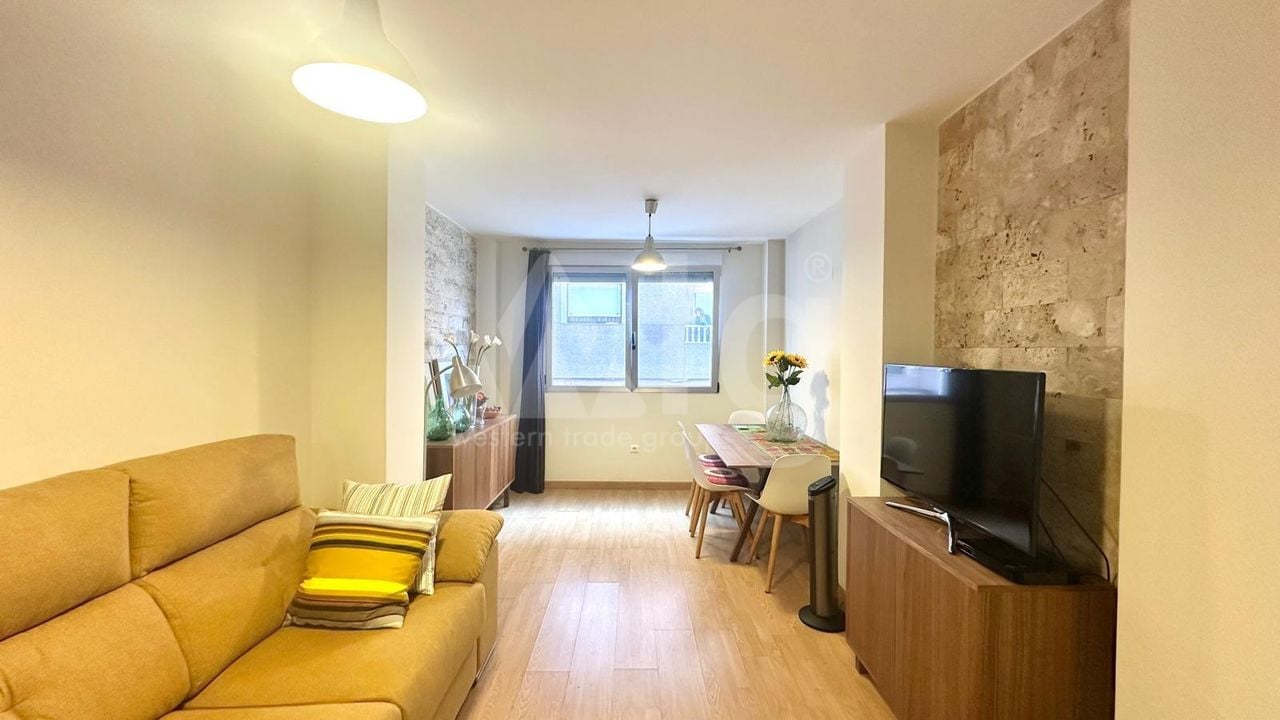 Appartement de 2 chambres à Torrevieja - CT115547 - Photo - 4