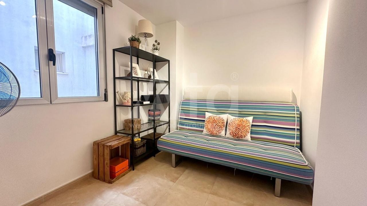 Appartement de 2 chambres à Torrevieja - CT115547 - Photo - 12