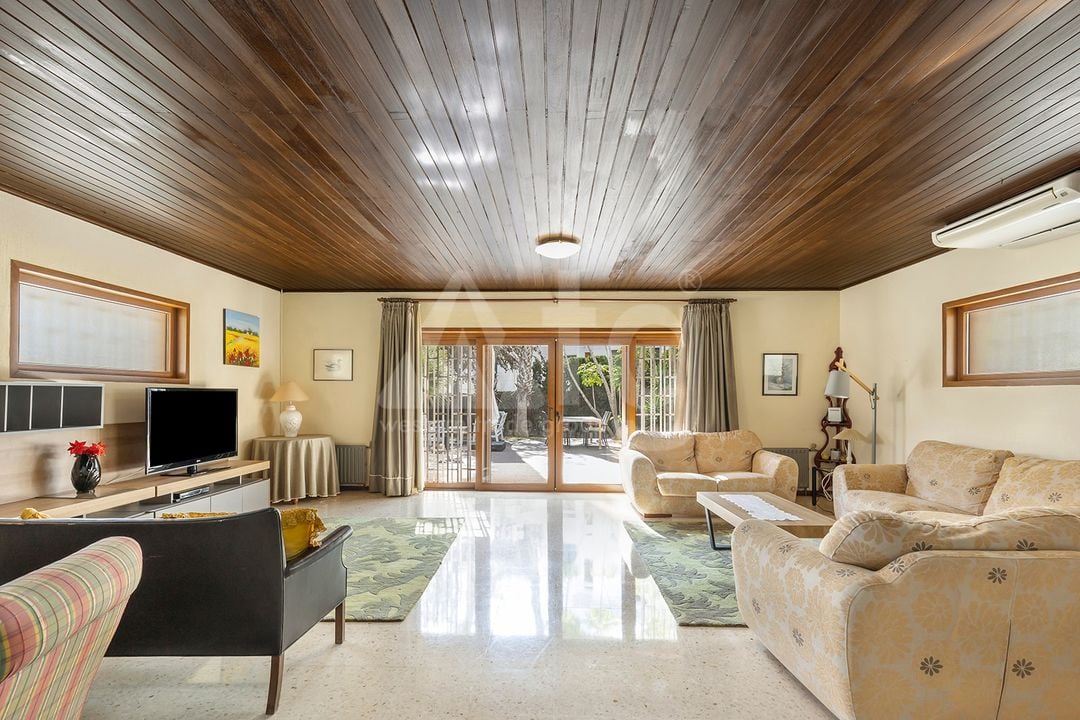 5 bedroom Villa in Orihuela Costa - B115889 - Photo - 5