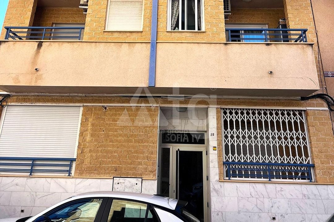 2 bedroom Apartment in Torrevieja - SV116195 - Photo - 2