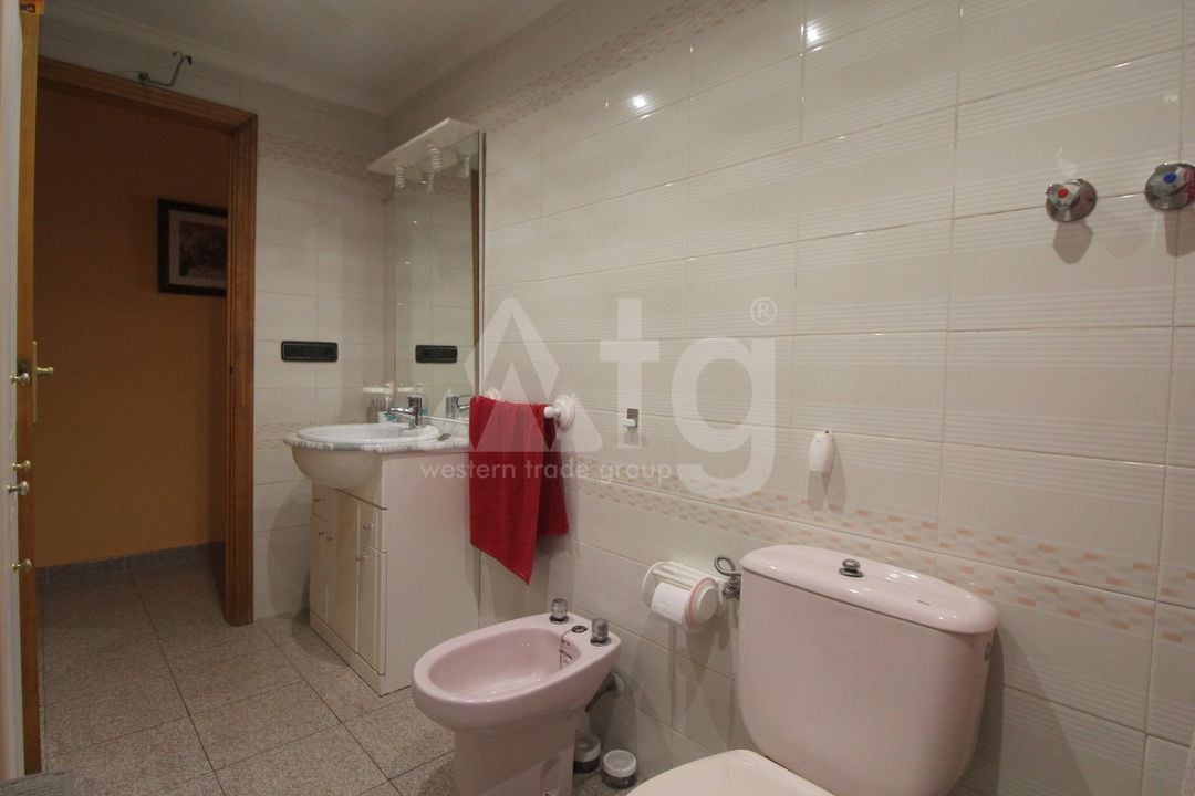 Appartement de 2 chambres à Torrevieja - ALM116284 - Photo - 17