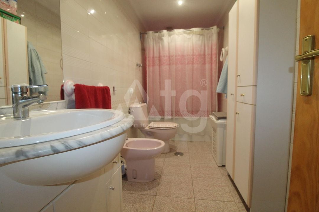 Appartement de 2 chambres à Torrevieja - ALM116284 - Photo - 16