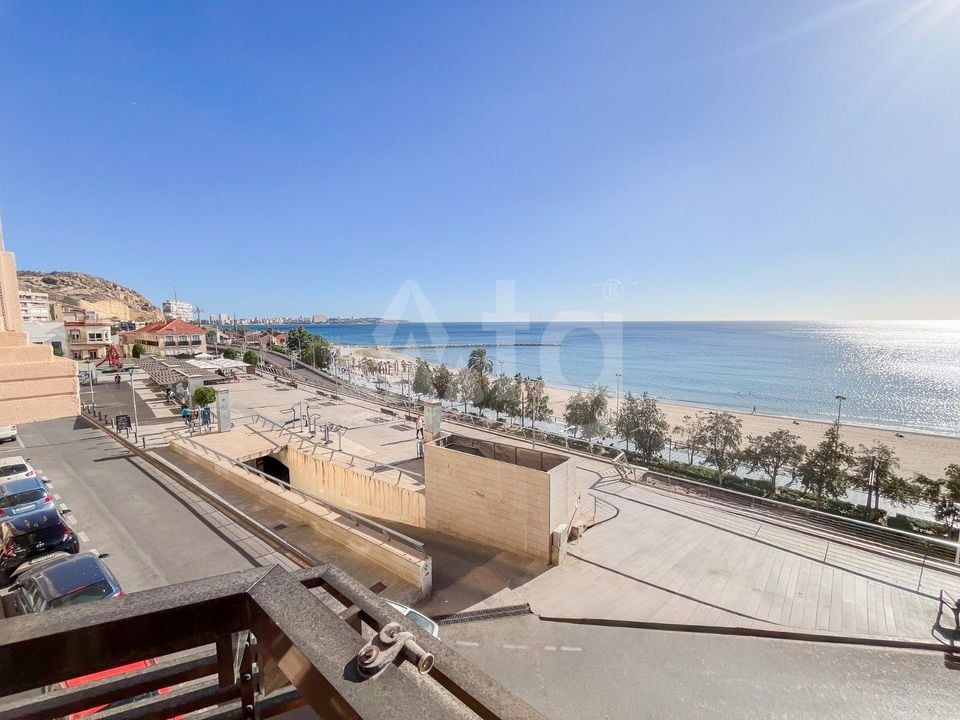 Appartement de 2 chambres à Alicante - SV116465 - Photo - 1
