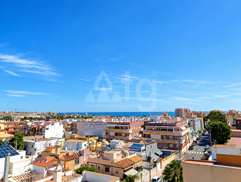 2 bedroom Apartment in Torrevieja - SIS159125 - Photo - 4