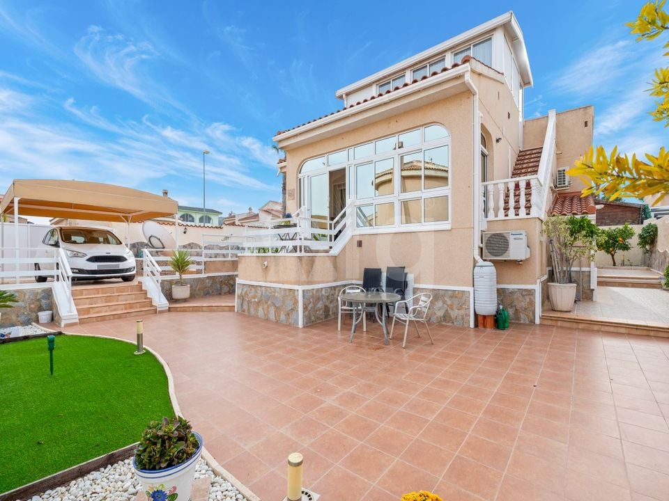 3 bedroom Villa in Rojales - SRT117064 - Photo - 1