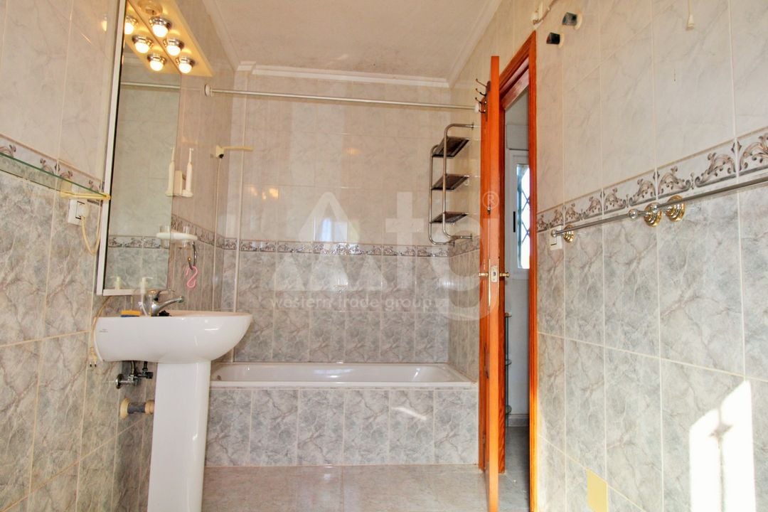 3 bedroom Townhouse in Villamartin - VC117185 - Photo - 31