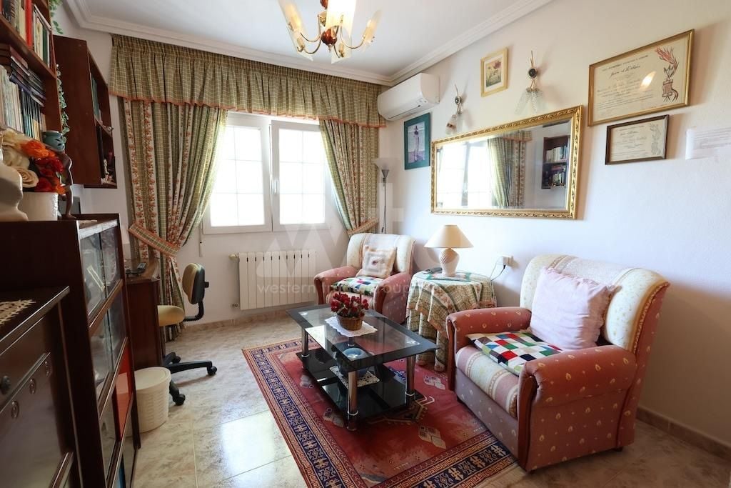 Villa de 5 chambres à Orihuela Costa - CRR117696 - Photo - 8