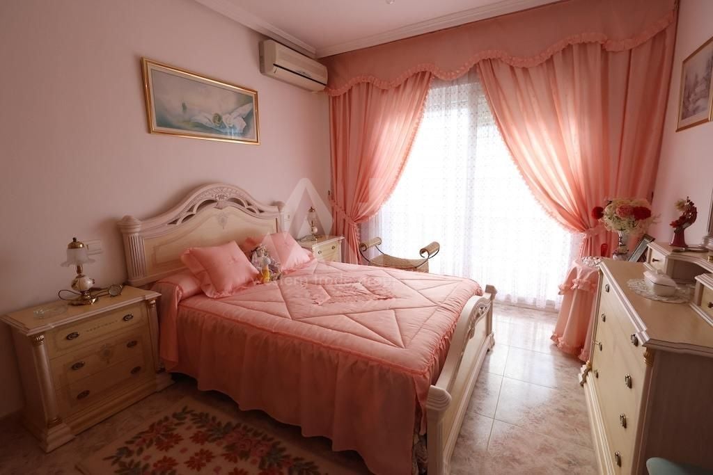 Villa de 5 chambres à Orihuela Costa - CRR117696 - Photo - 12