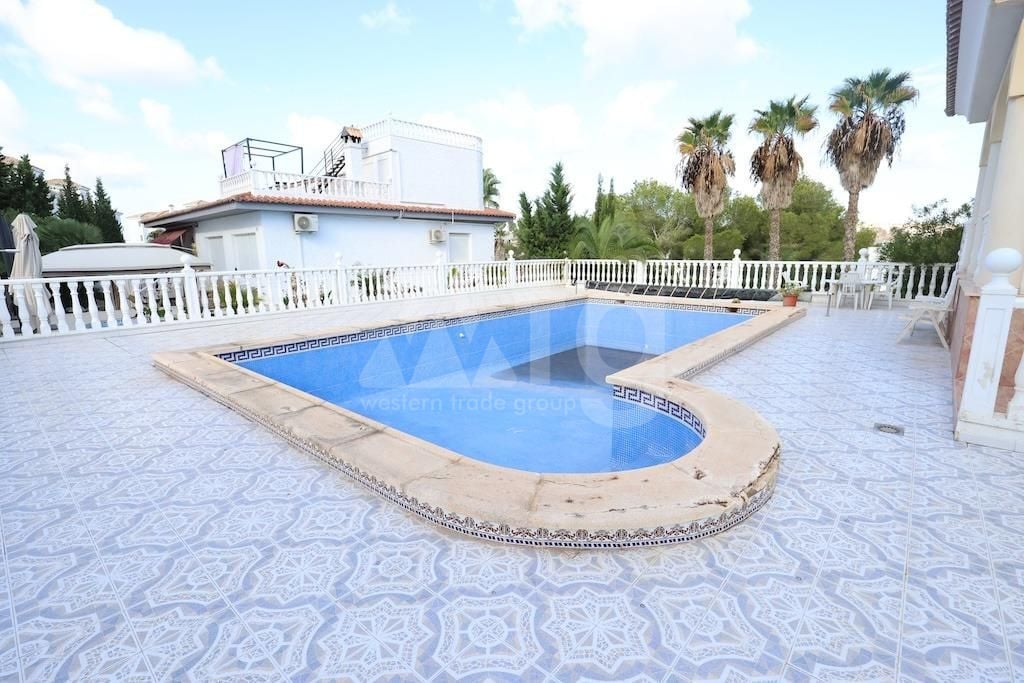 Villa de 5 chambres à Orihuela Costa - CRR117696 - Photo - 3