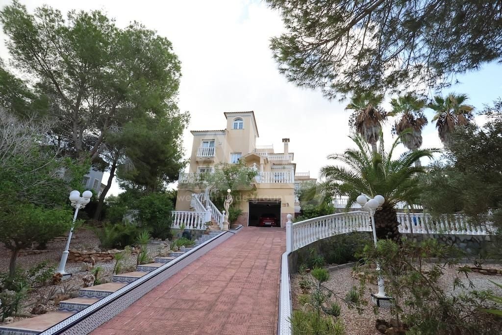 Villa de 5 chambres à Orihuela Costa - CRR117696 - Photo - 29