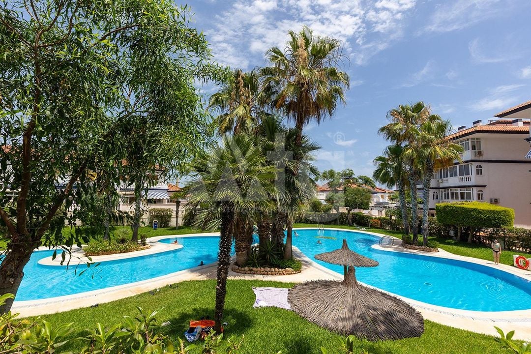 2 bedroom Townhouse in La Mata - TWTG160638 - Photo - 2