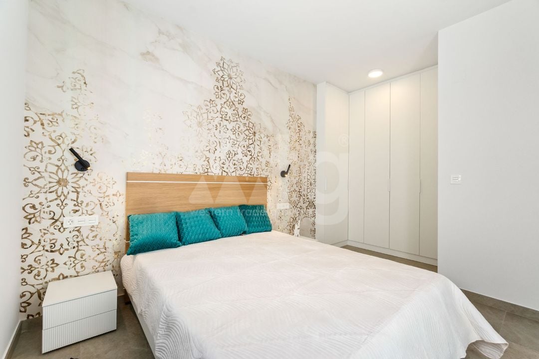 2 bedroom Apartment in Torrevieja - CI118105 - Photo - 14