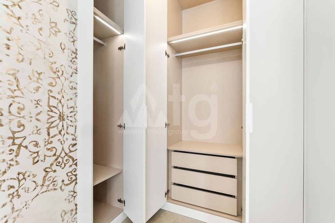 2 bedroom Apartment in Torrevieja - CI118105 - Photo - 15