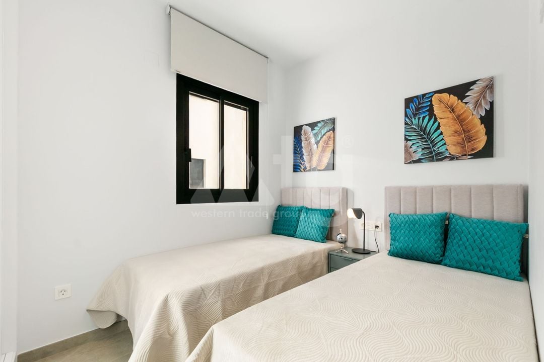 2 bedroom Apartment in Torrevieja - CI118105 - Photo - 16