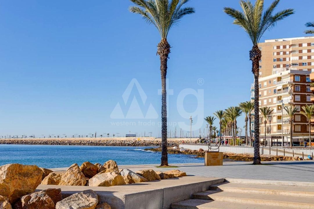 3 bedroom Penthouse in Torrevieja - SV135351 - Photo - 34