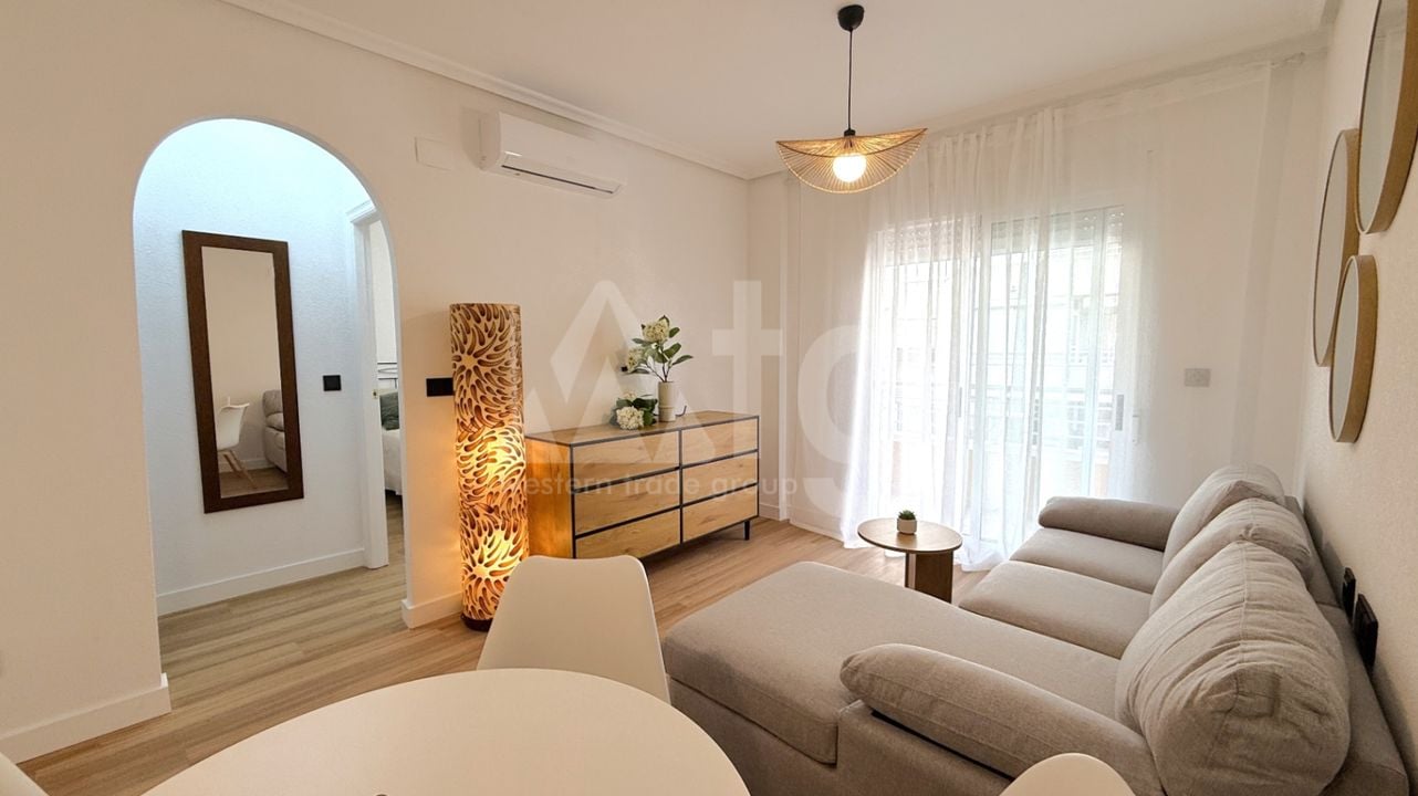 Appartement de 2 chambres à Torrevieja - RCJ147370 - Photo - 3