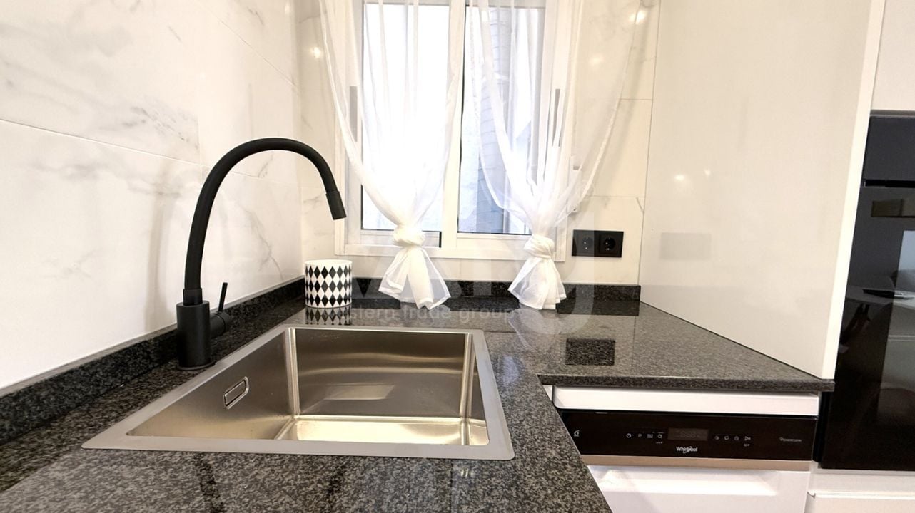 Appartement de 2 chambres à Torrevieja - RCJ147370 - Photo - 10