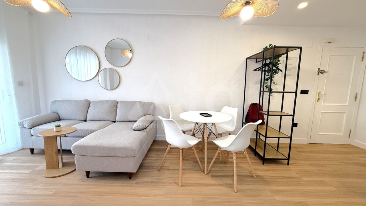 Appartement de 2 chambres à Torrevieja - RCJ147370 - Photo - 2