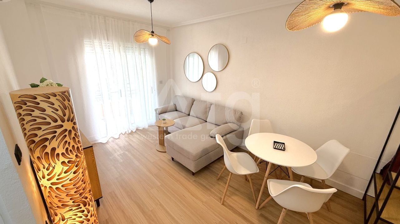 Appartement de 2 chambres à Torrevieja - RCJ147370 - Photo - 4
