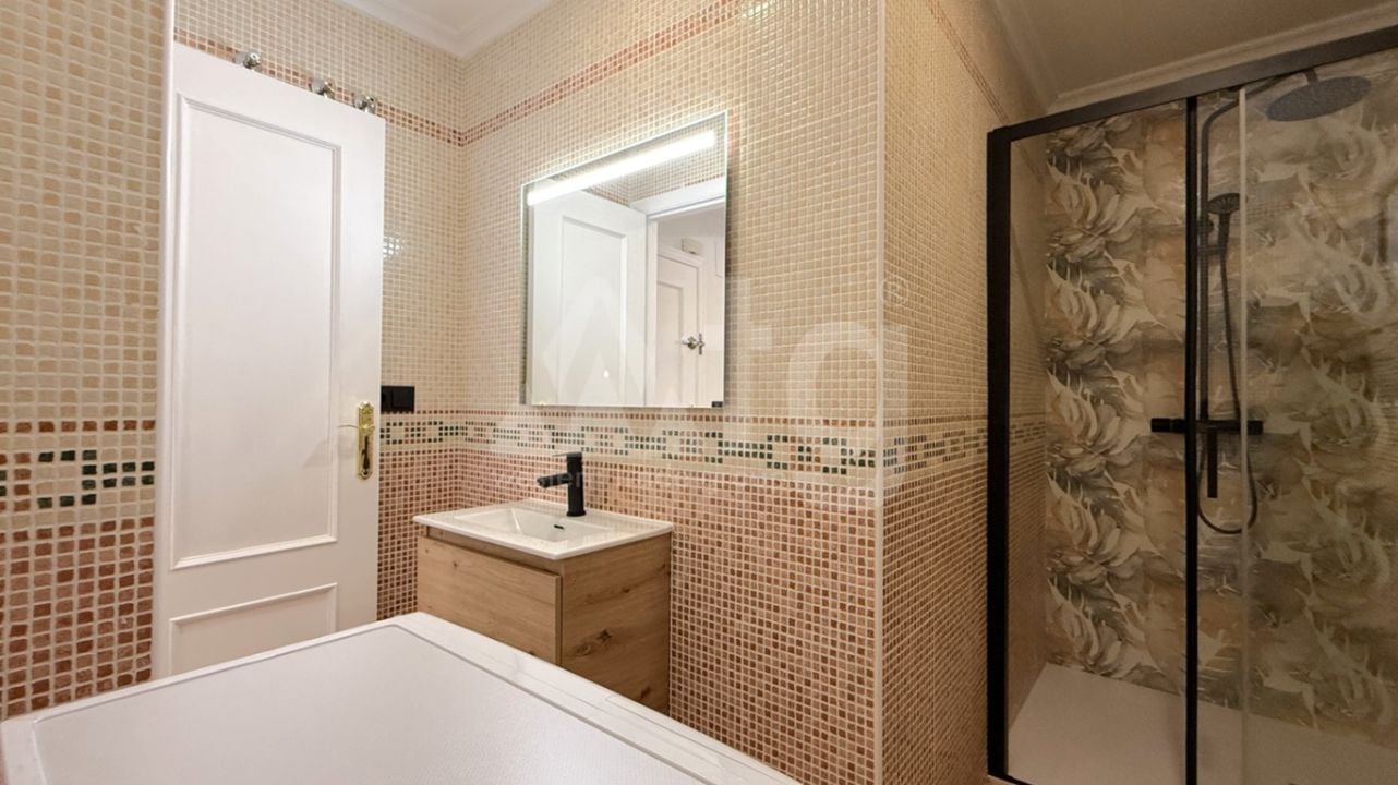 Appartement de 2 chambres à Torrevieja - RCJ147370 - Photo - 27