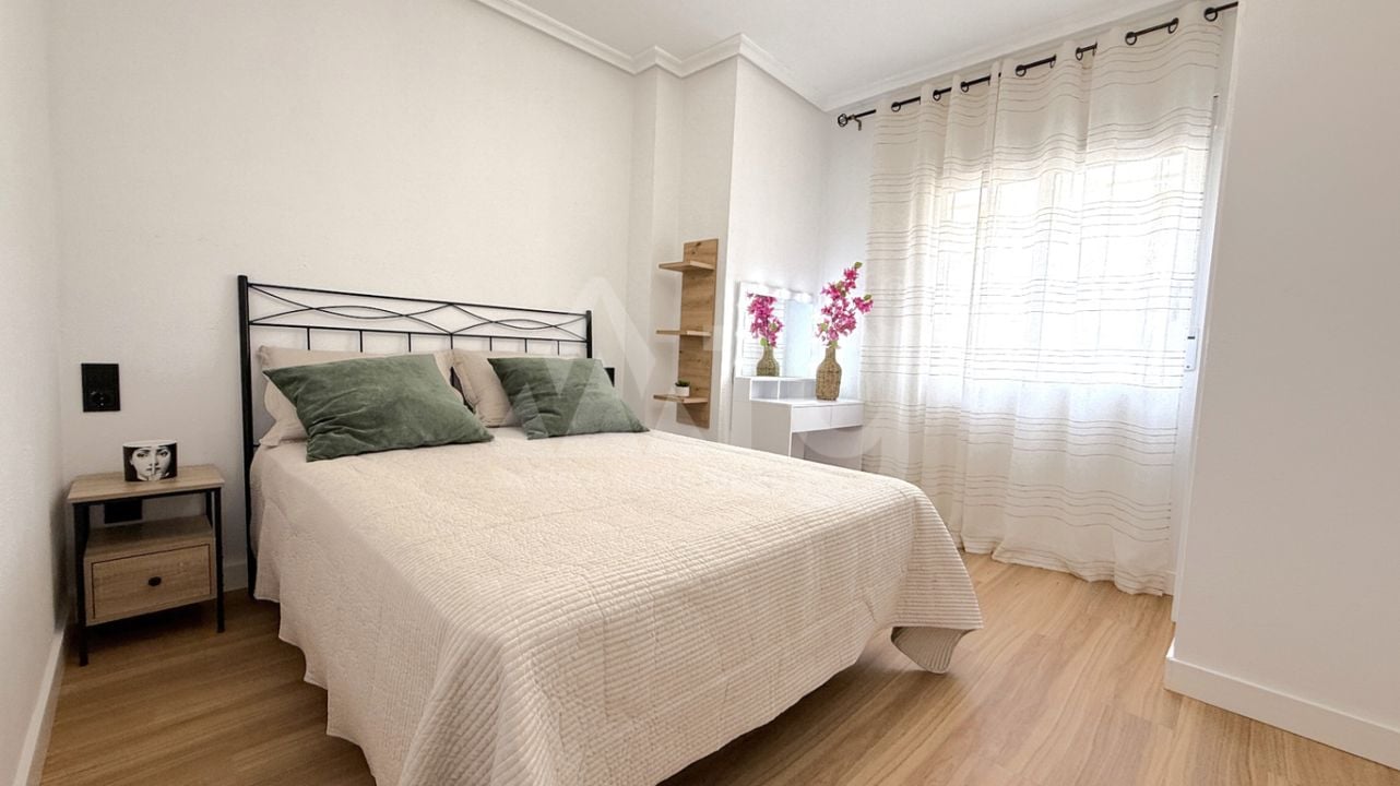 Appartement de 2 chambres à Torrevieja - RCJ147370 - Photo - 14