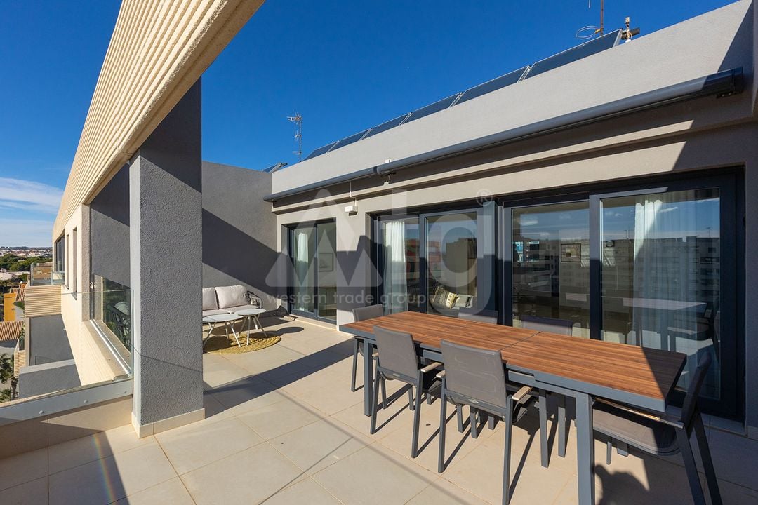 3 bedroom Penthouse in Punta Prima - B119652 - Photo - 34