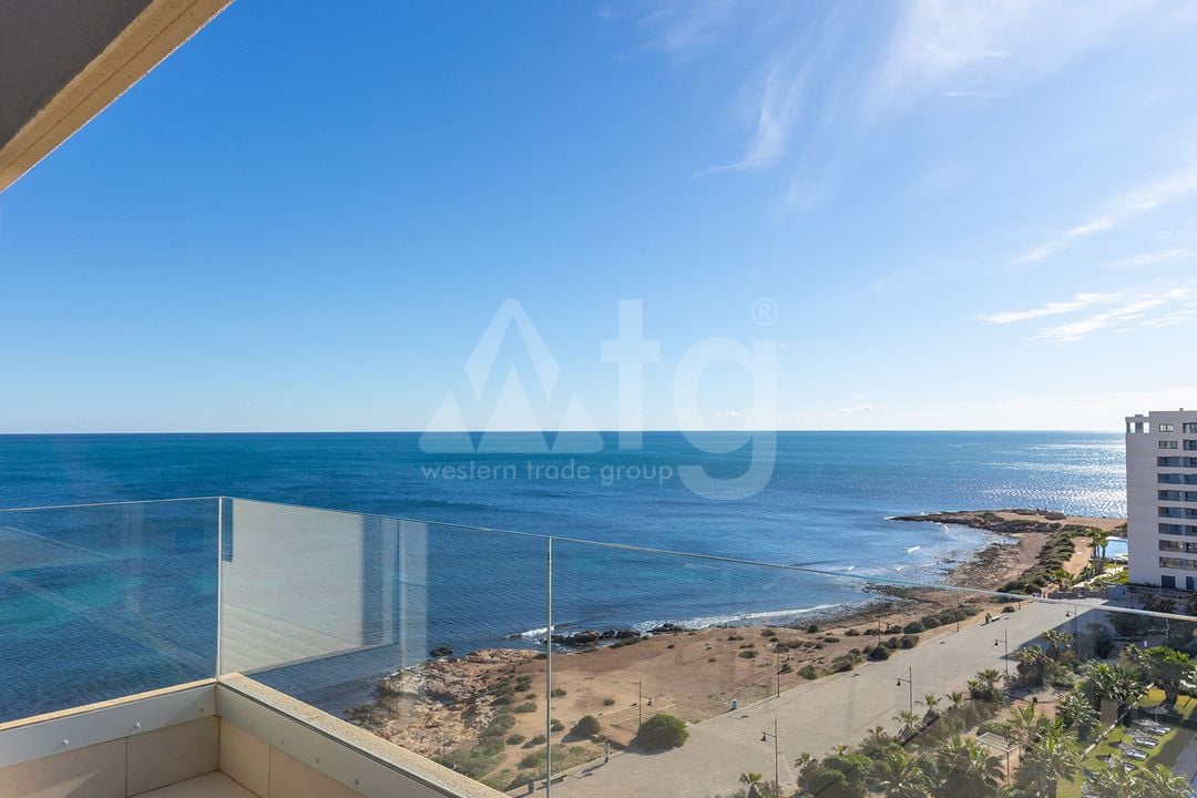 3 bedroom Penthouse in Punta Prima - B119652 - Photo - 32