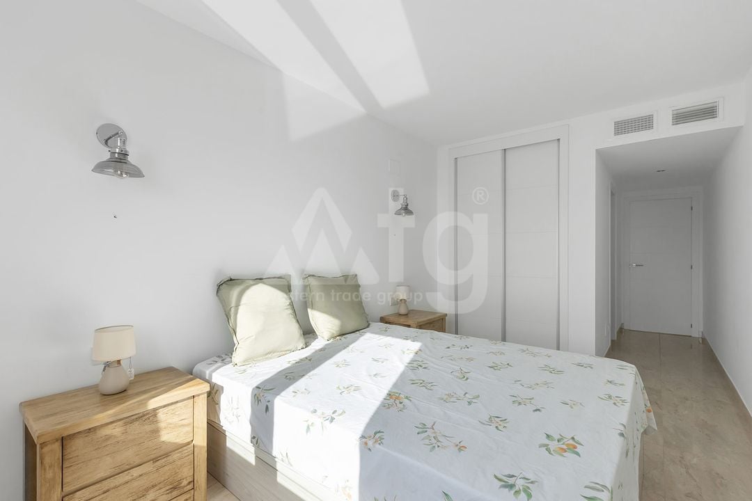3 bedroom Penthouse in Punta Prima - B119652 - Photo - 23