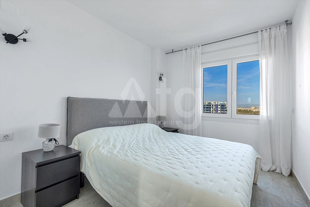 3 bedroom Penthouse in Punta Prima - B119652 - Photo - 26