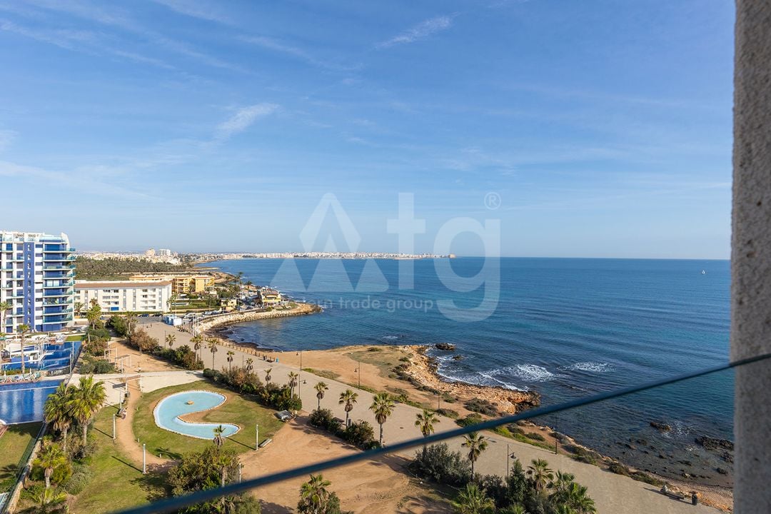 3 bedroom Penthouse in Punta Prima - B119652 - Photo - 38