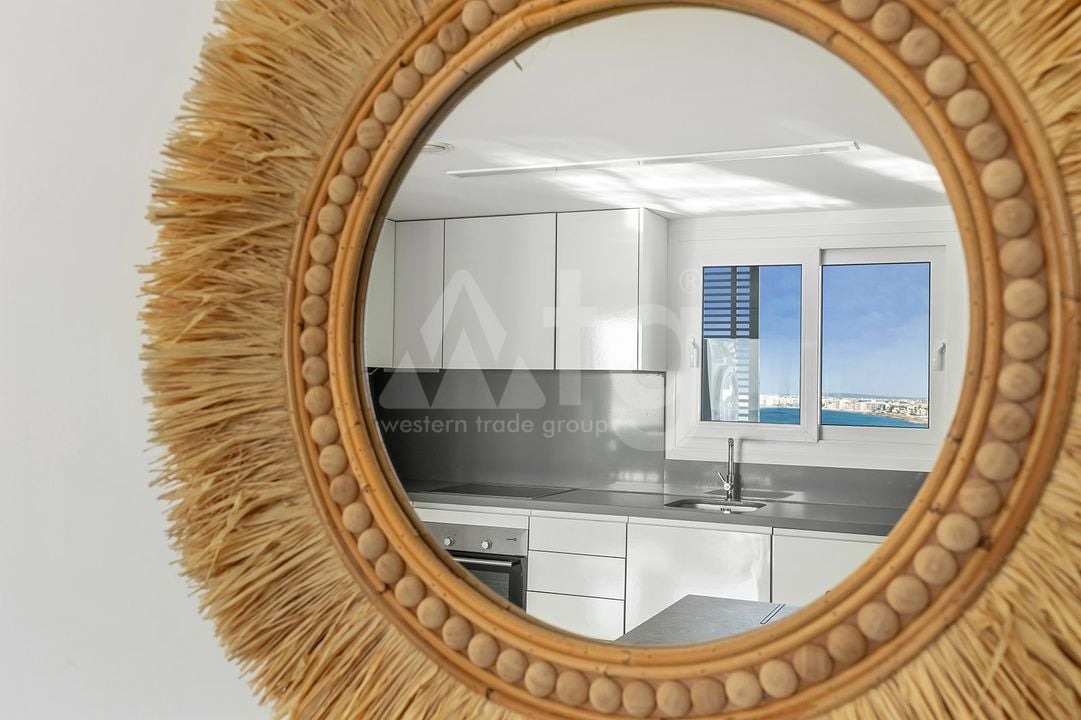 3 bedroom Penthouse in Punta Prima - B119652 - Photo - 17