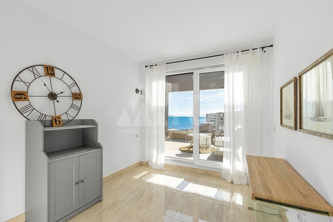 3 bedroom Penthouse in Punta Prima - B119652 - Photo - 30