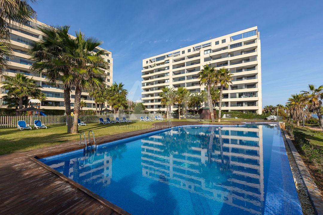 3 bedroom Penthouse in Punta Prima - B119652 - Photo - 41
