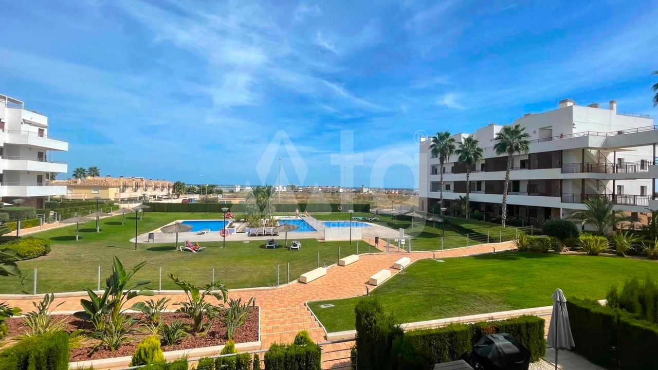 2 bedroom Apartment in Lomas de Cabo Roig - LR119707 - Photo - 1