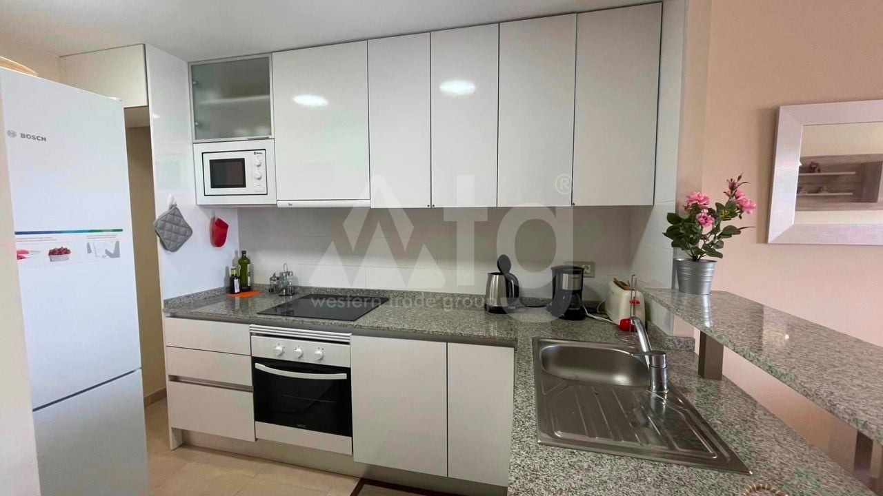 2 bedroom Apartment in Lomas de Cabo Roig - LR119707 - Photo - 4